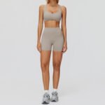 Women's Seamless Gym Wear Set with High Waist Leggings - Image 3